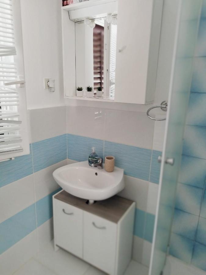 Ivana Apartment Rabac Esterno foto